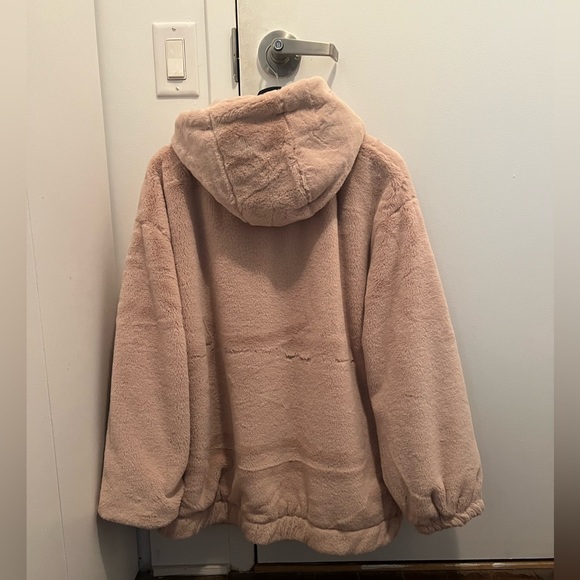 Fuzzy oversized bomber jacket with hood - Picture 2 of 3